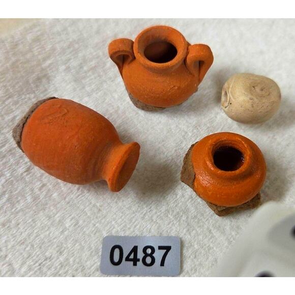 Mini Terracotta Clay Pots + a bead Pottery. - Picture 6 of 6